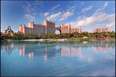 atlantis bahamas official website.